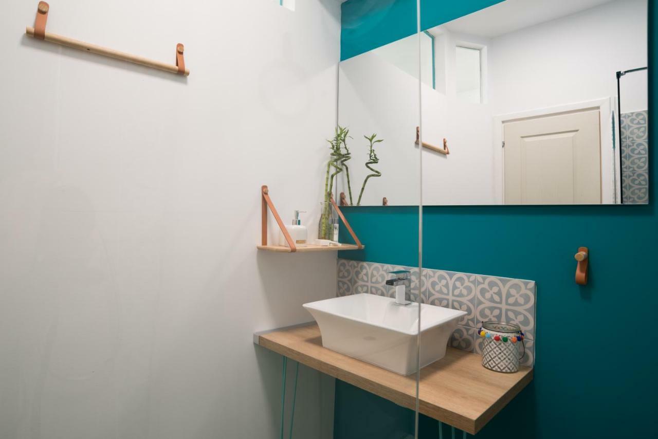 Delfini Home Plaka/Acropolis Афіни Екстер'єр фото